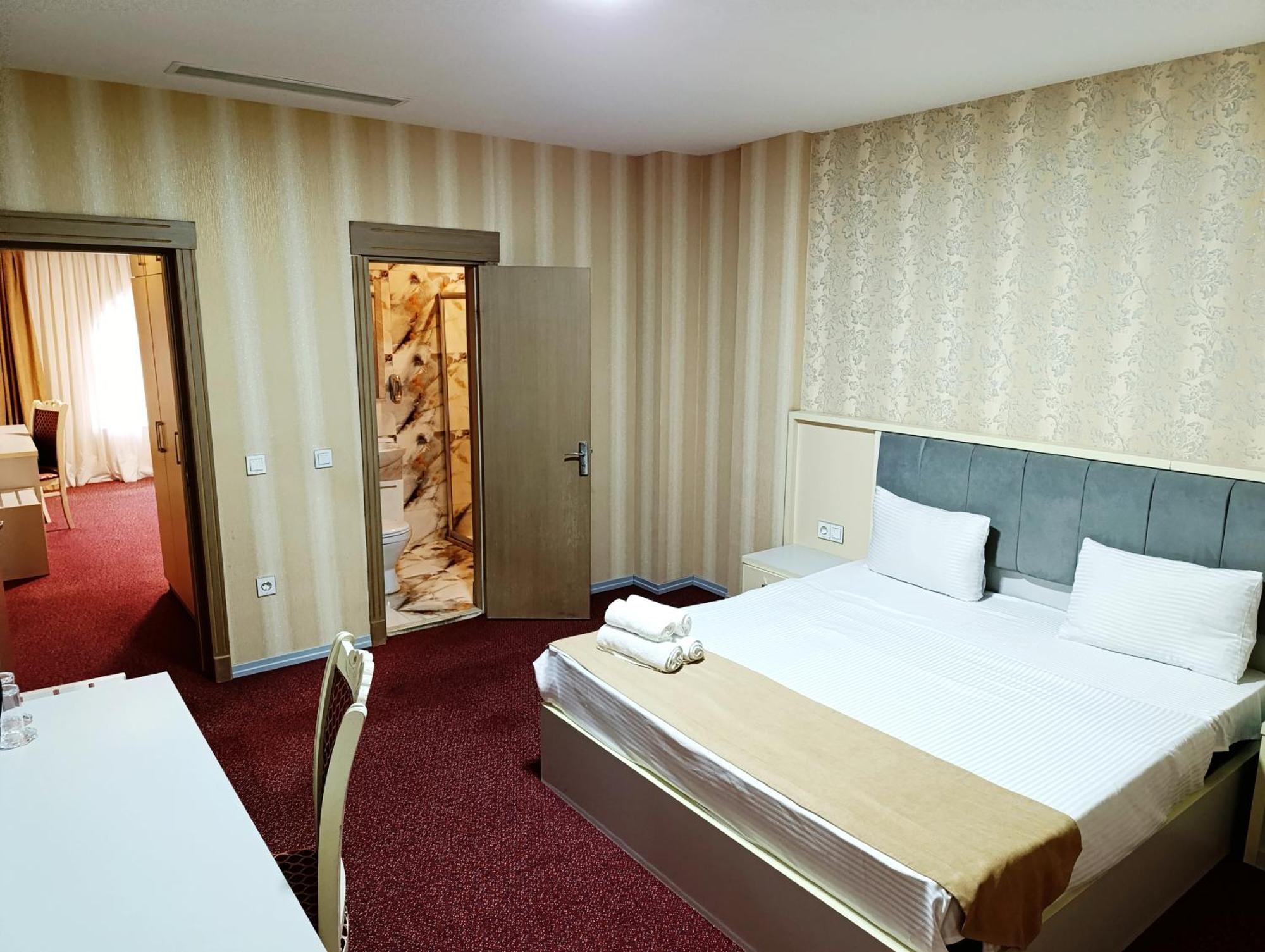 Alis Hotel باكو المظهر الخارجي الصورة